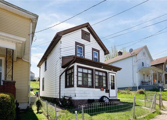 Property at 924 Locust Ave, Monessen, PA 15062, 2 beds, 1 bath