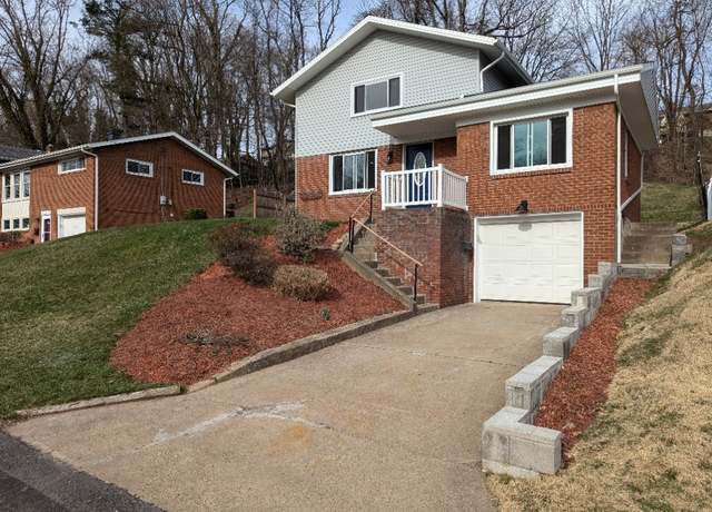 Property at 118 Gilmore Dr, Wilkins Twp, PA 15235, 3 beds, 2 baths