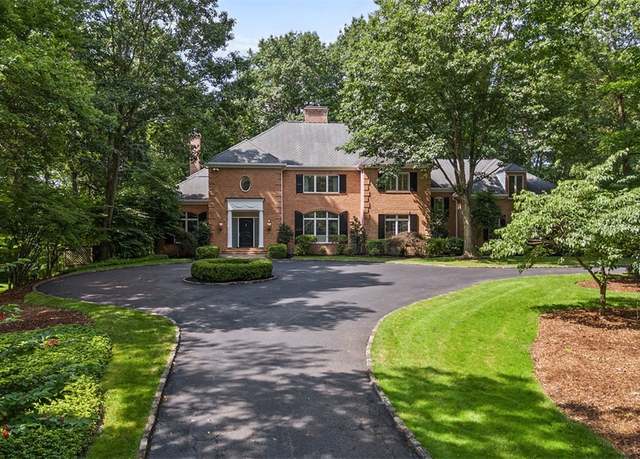Property at 6 Winterberry Ln, Sewickley Heights, PA 15143, 5 beds, 5 baths