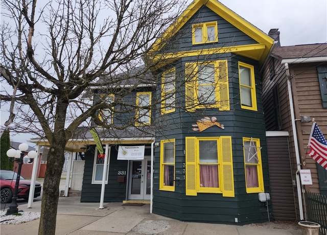 Property at 331 W Main St, Ligonier Boro, PA 15658, 2 beds, 1.5 baths