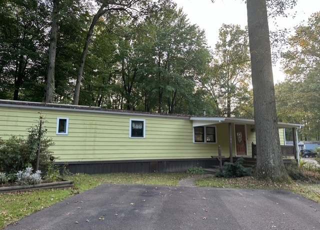 Property at 7266 W Market St #186, Lackawannock Twp, PA 16137, 2 beds, 2 baths