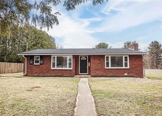 Property at 2159 Warren Rd, White Twp - Ind, PA 15701, 3 beds, 1 bath