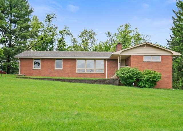 Property at 658 Bower Hill Rd, Peters Twp, PA 15367, 3 beds, 3 baths
