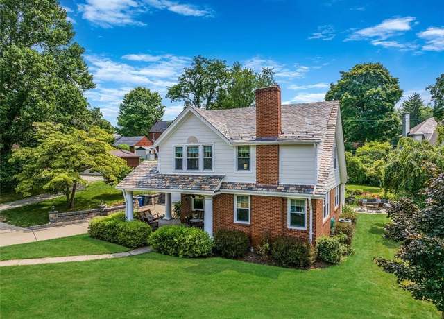 Property at 23 Banbury Ln, Ben Avon Heights, PA 15202, 3 beds, 2.5 baths