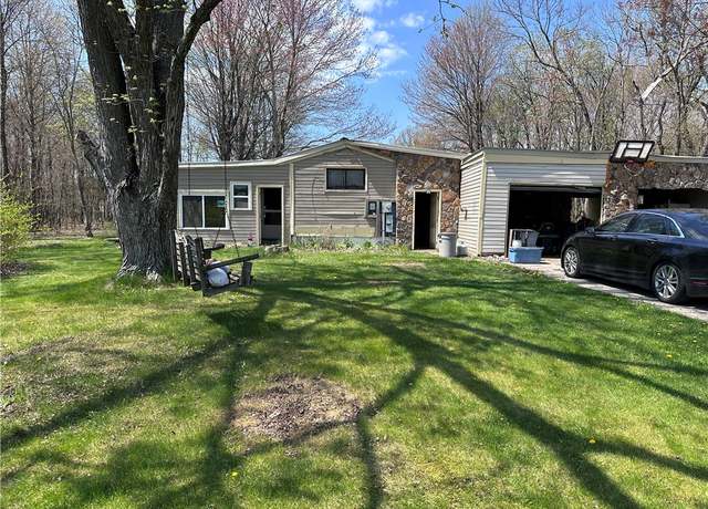 Property at 470 Braden School Rd, Chippewa Twp, PA 15010, 3 beds, 1 bath
