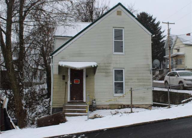 Property at 493 Sixth St, Donora, PA 15033, 5 beds, 1 bath