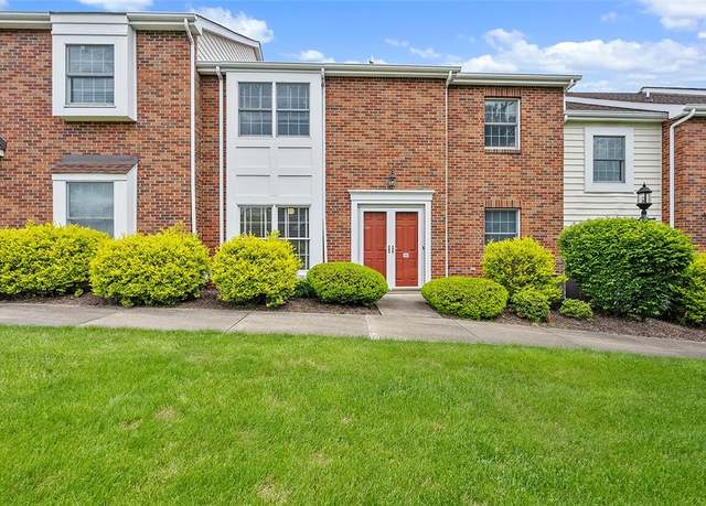 Property at 103 Boxwood Ct, Peters Twp, PA 15317, 3 beds, 3 baths