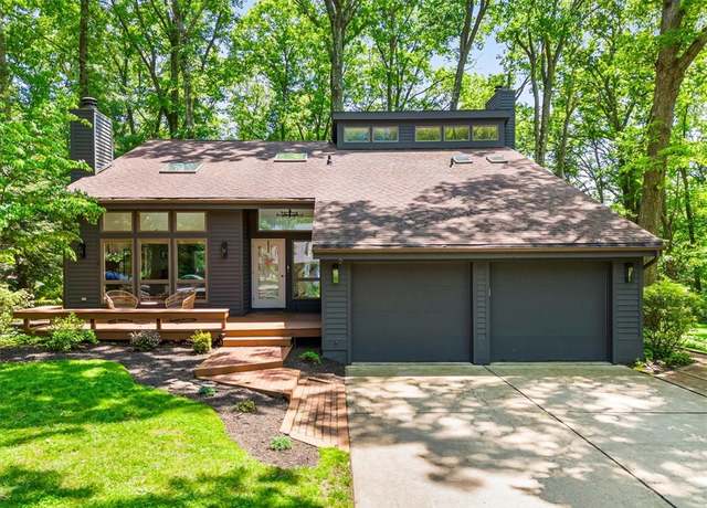 Property at 2336 Saddle Dr, Hampton, PA 15101, 4 beds, 3.5 baths