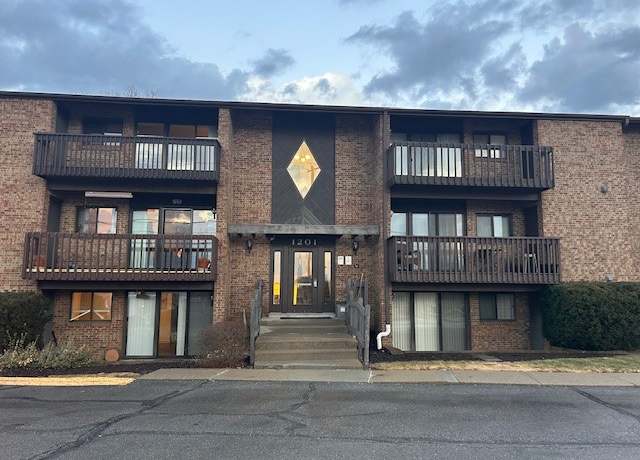 Property at 1201 Dutilh Rd #5, Cranberry Twp, PA 16066, 2 beds, 1.5 baths