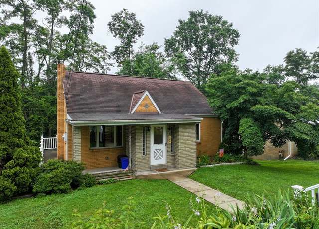 Property at 246 Maple Dr, Monroeville, PA 15146, 3 beds, 1.5 baths