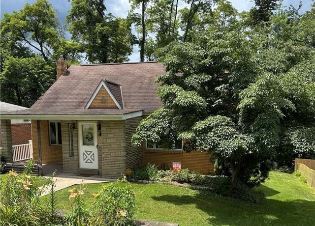 Property at 246 Maple Dr, Monroeville, PA 15146, 3 beds, 1.5 baths