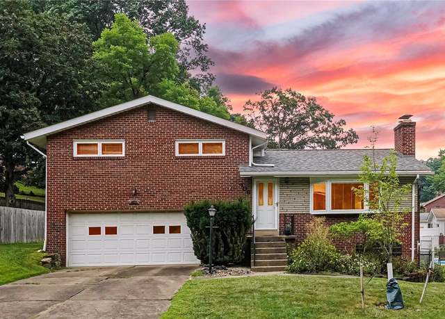 Property at 306 Maize Dr, Pleasant Hills, PA 15236, 3 beds, 2 baths