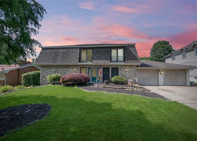 Property at 315 Pennsylvania Ave, Plum Boro, PA 15147, 4 beds, 2.5 baths