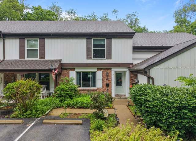 Property at 402 Hunting Creek Rd, Canonsburg, PA 15317, 3 beds, 2.5 baths