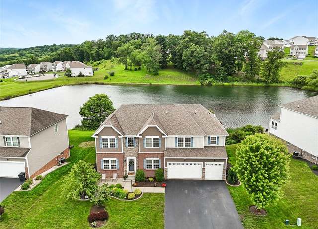 Property at 30 Trotter Ln, Findlay Twp, PA 15026, 4 beds, 3.5 baths