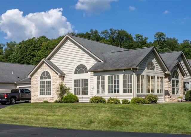 Property at 1901 Golf Course Dr, South Strabane, PA 15301, 2 beds, 2 baths