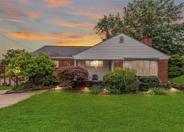 Property at 256 Old Clairton Rd, Pleasant Hills, PA 15236, 3 beds, 1.5 baths