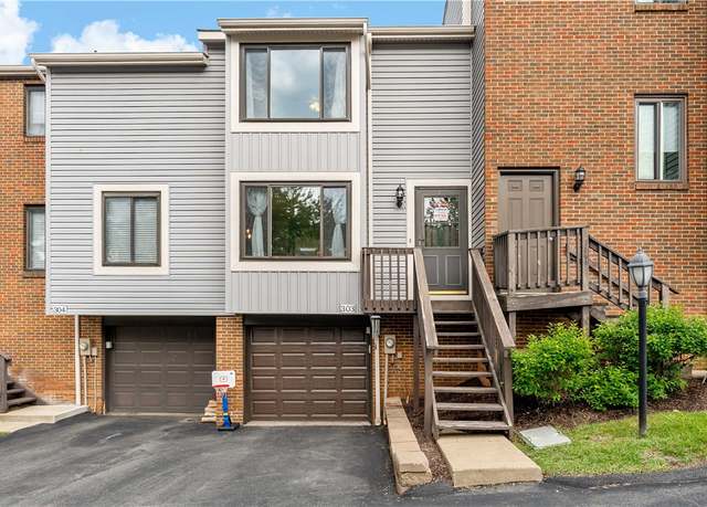 Property at 303 Serendipity Dr, Moon/crescent Twp, PA 15108, 2 beds, 1.5 baths