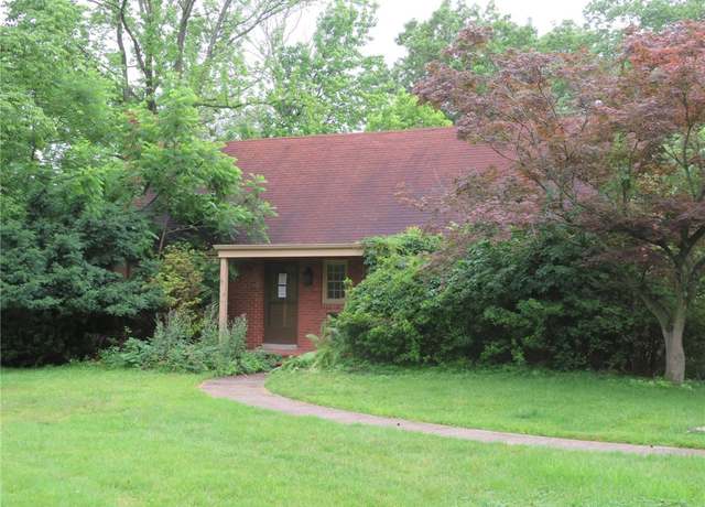 Property at 3030 Hillcrest Rd, Bethel Park, PA 15102, 3 beds, 2.5 baths