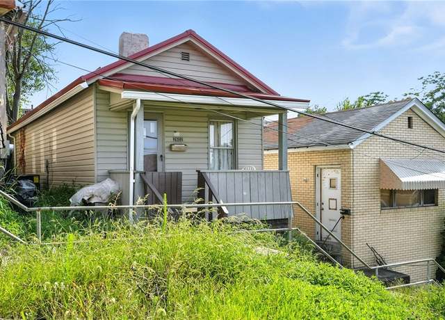 Property at 2602 Oak St, Mckeesport, PA 15132, 2 beds, 1 bath
