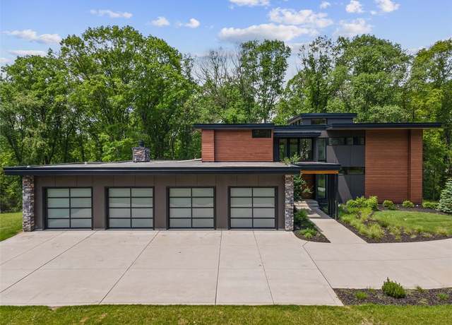 Property at 409 Fox Chapel Rd, Fox Chapel, PA 15238, 5 beds, 4.5 baths