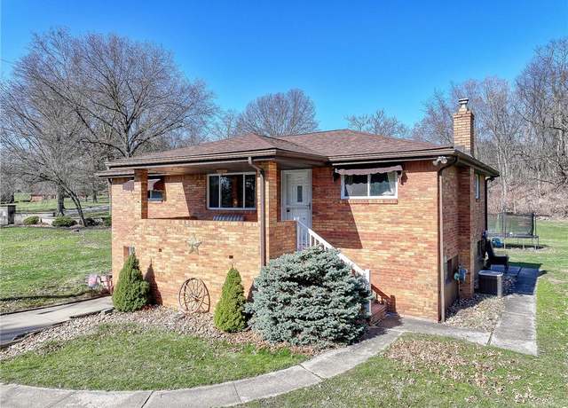 Property at 737 Patton Street Ext, Monroeville, PA 15146, 3 beds, 1.5 baths
