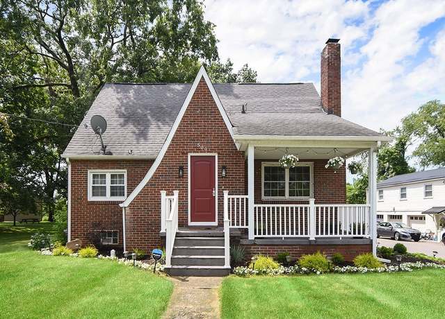 Property at 509 Golf Ave, Ellwood City - Law, PA 16117, 3 beds, 3.5 baths