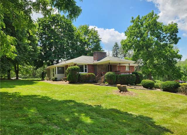 Property at 102 September Dr, Butler, PA 16002, 3 beds, 2 baths