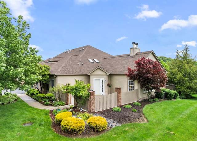 Property at 117 Linden Ct, Seven Fields Boro, PA 16046, 3 beds, 2.5 baths