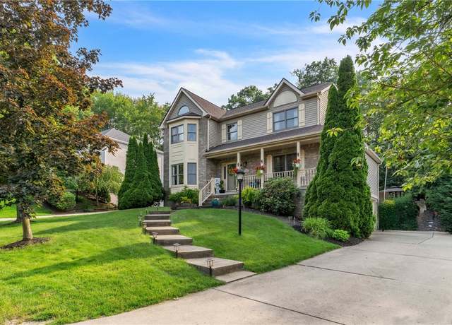 Property at 139 Village Dr, Cranberry Twp, PA 16066, 4 beds, 2.5 baths