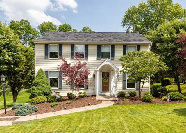 Property at 859 Boulder Dr, Bethel Park, PA 15102, 4 beds, 3.5 baths
