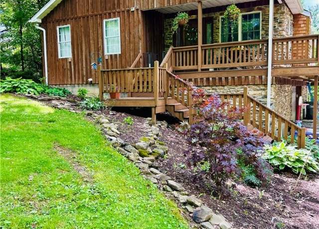 Property at 4426 Ellwood Rd, Wayne Twp - Law, PA 16101, 3 beds, 2 baths