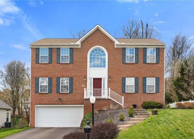 Property at 1743 Holmes Dr, Franklin Park, PA 15143, 4 beds, 3.5 baths