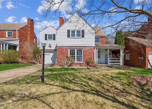 Property at 561 Crestline Dr, Baldwin Twp, PA 15234, 4 beds, 2 baths