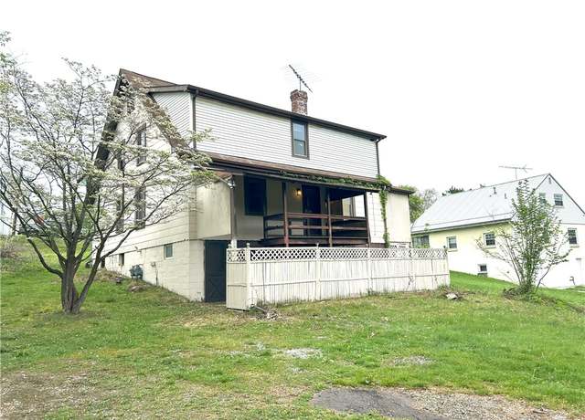 Property at 3016 Leechburg Rd, Lower Burrell, PA 15068, 4 beds, 2 baths