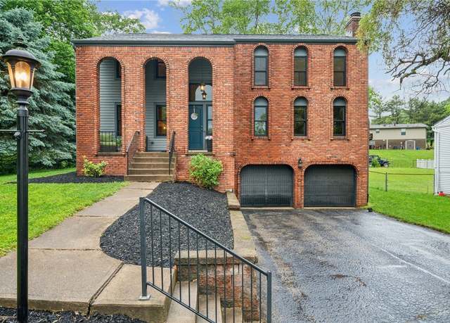 Property at 576 Shumaker Dr, Monroeville, PA 15146, 3 beds, 2.5 baths