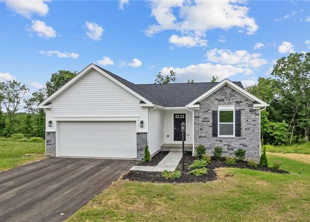 Property at 121 Samantha Dr, Center Twp - Bea, PA 15061, 3 beds, 2 baths