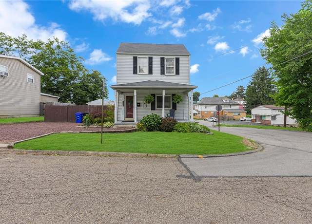Property at 1000 Elm St, Monaca, PA 15061, 3 beds, 1.5 baths