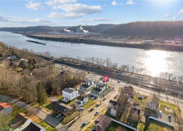 Property at 673 Jefferson St, Baden, PA 15005, 3 beds, 2.5 baths