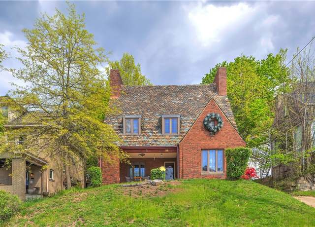 Property at 221 Seabright St, Perry Hilltop, PA 15214, 4 beds, 1.5 baths