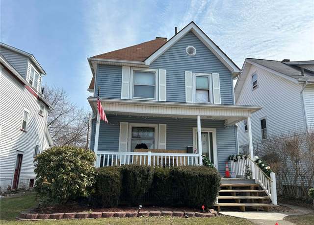 Property at 319 Cedar Ave, Sharon, PA 16146, 3 beds, 1.5 baths