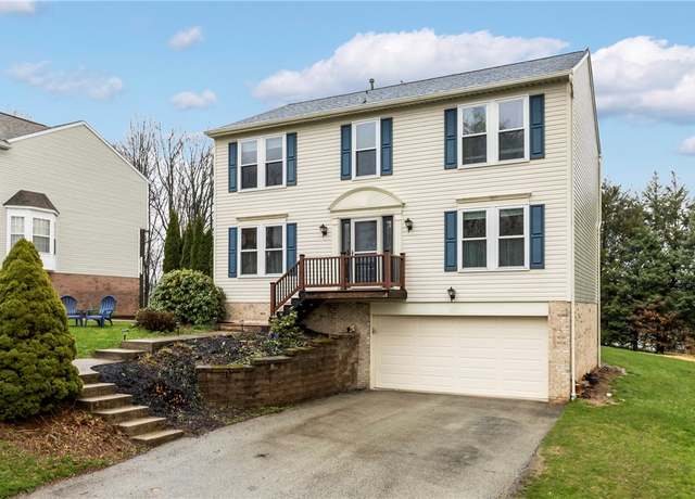 Property at 951 Castlegate Cir, Hempfield Twp - Wml, PA 15601, 4 beds, 2.5 baths