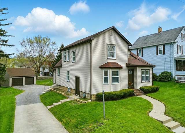 Property at 1125 Griswold St, Sharon, PA 16146, 3 beds, 2.5 baths