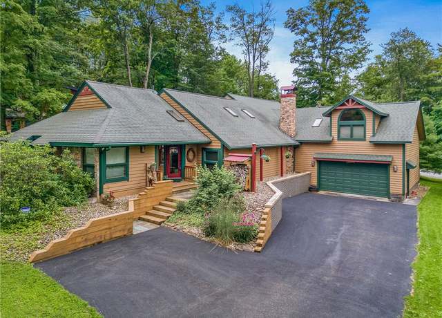 Property at 463 Gardner Rd, Hidden Valley, PA 15502, 5 beds, 3 baths