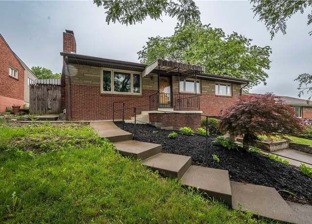 Property at 126 Woodhall Dr, Baldwin Boro, PA 15236, 3 beds, 2 baths