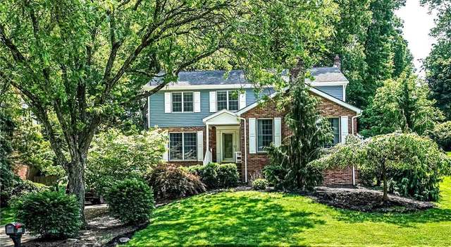 Photo of 108 Vanita Dr, Moon/crescent Twp, PA 15108