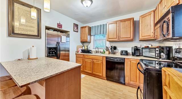 Photo of 552 Boquet St, Carnegie, PA 15106