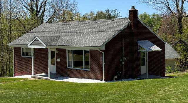 Photo of 301 Greenridge Rd, New Kensington, PA 15068