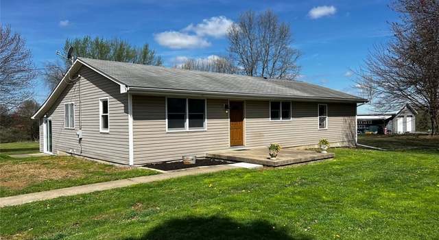 Photo of 110 Lutz St, Fombell, PA 16123