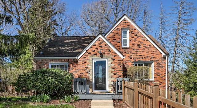 Photo of 2 Ruthfred Dr, Upper St. Clair, PA 15241